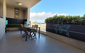 Stylish - Modern - Large Terrace - 2 Bed - 200 M From Sea - Fully Air Con